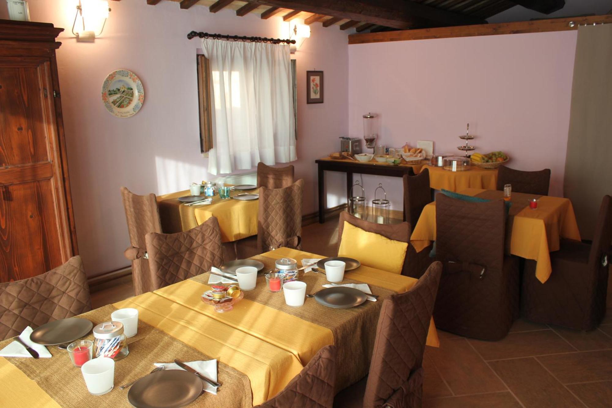 Bed and Breakfast Dimora Di Collio San Severino Marche Exterior foto